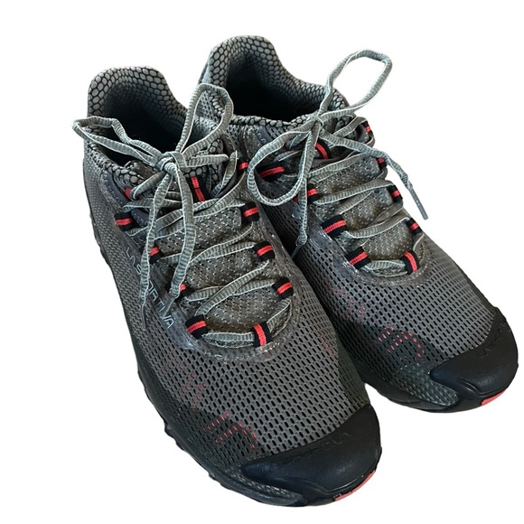 La Sportiva Wildcat trail running shoes, EUC,unisex, women size 10, men 9, EU 42 - Picture 2 of 16